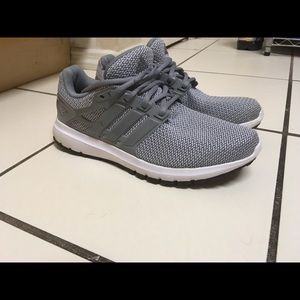 Cloud foam adidas shoes